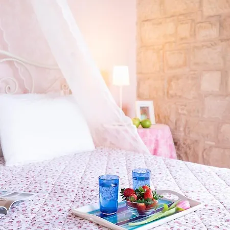 Villa Beachfront Turquoise With Private Pool, Bbq And Ping Pong Table