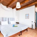 Beachfront Turquoise With Private Pool, Bbq And Ping Pong Table Villa La Canée