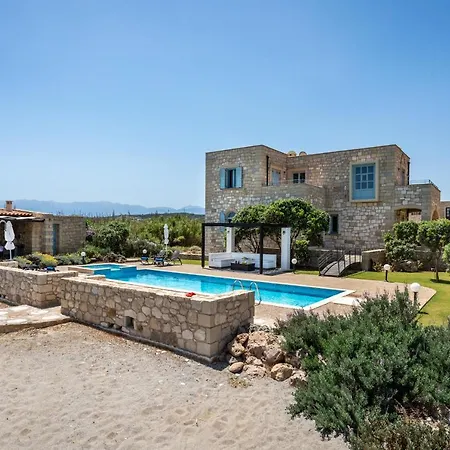 Villa Beachfront Turquoise With Private Pool, Bbq And Ping Pong Table Chania (Crete)