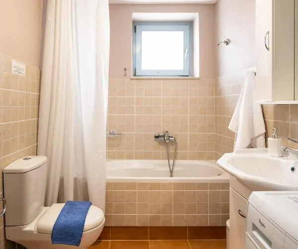 Βίλα Beachfront Turquoise With Private Pool, Bbq And Ping Pong Table *