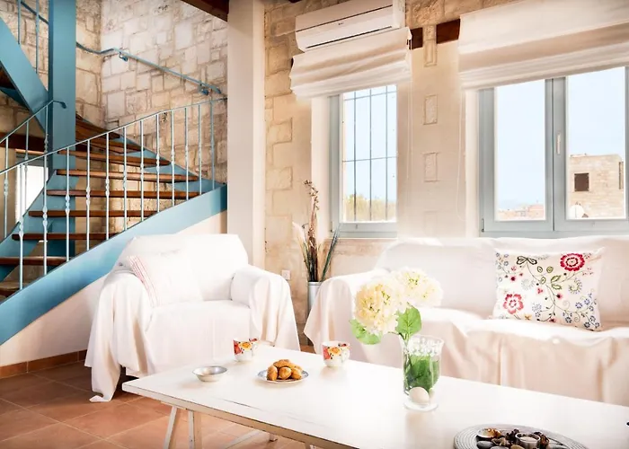 Beachfront Turquoise With Private Pool, Bbq And Ping Pong Table * Χανιά