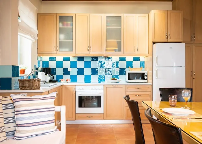 Βίλα Beachfront Turquoise With Private Pool, Bbq And Ping Pong Table