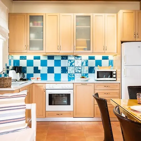 Βίλα Beachfront Turquoise With Private Pool, Bbq And Ping Pong Table