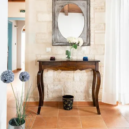 Βίλα Beachfront Turquoise With Private Pool, Bbq And Ping Pong Table *